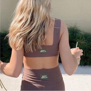 Daily Drills Fudge Ribbed Leggings